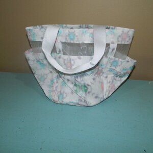 Pottery Barn Teen X Kendra Scott Gem Mosaic Shower Caddy (K-26)